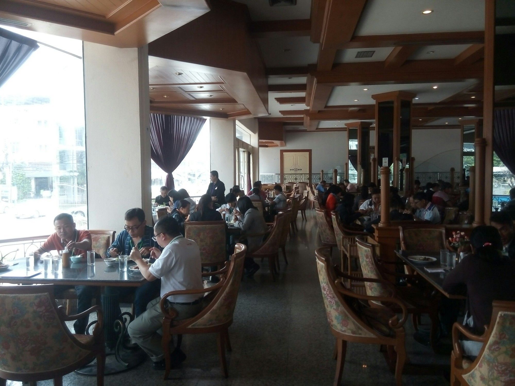Grandpoint Hotel Phitsanulok Exterior photo